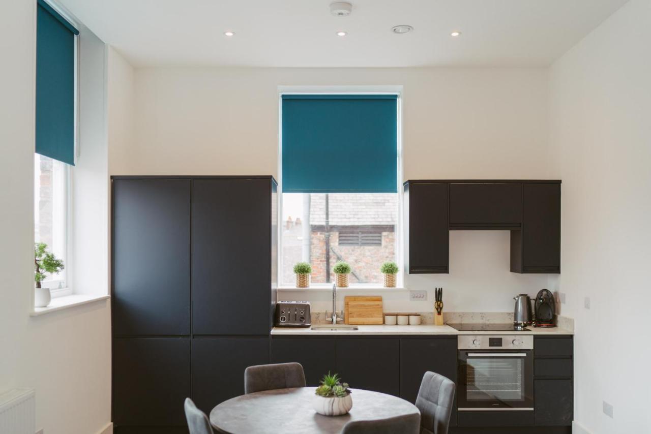 York Riverside Apartments Экстерьер фото