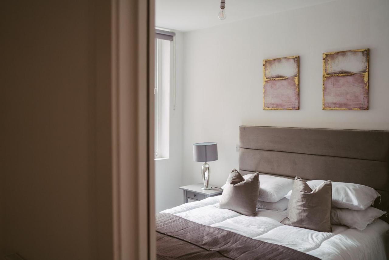 York Riverside Apartments Экстерьер фото