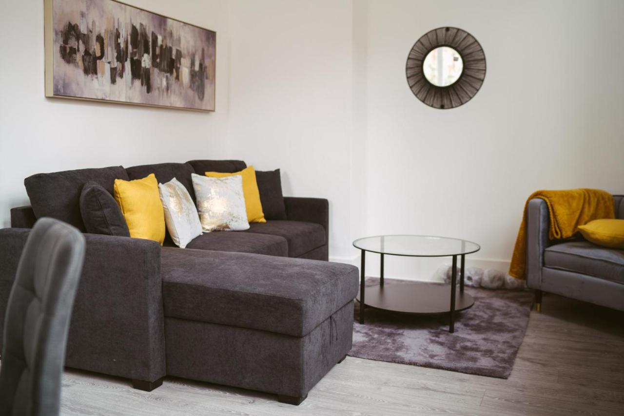 York Riverside Apartments Экстерьер фото