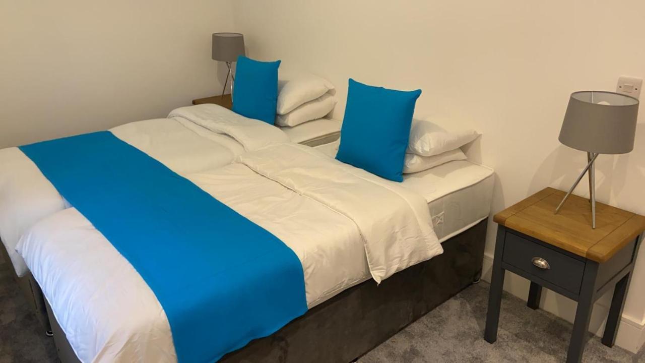York Riverside Apartments Экстерьер фото