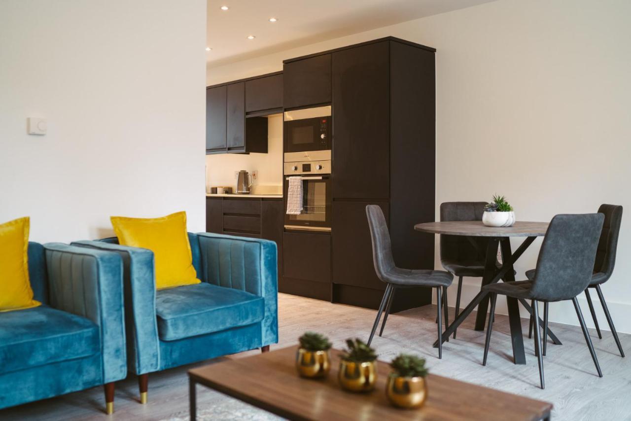 York Riverside Apartments Экстерьер фото