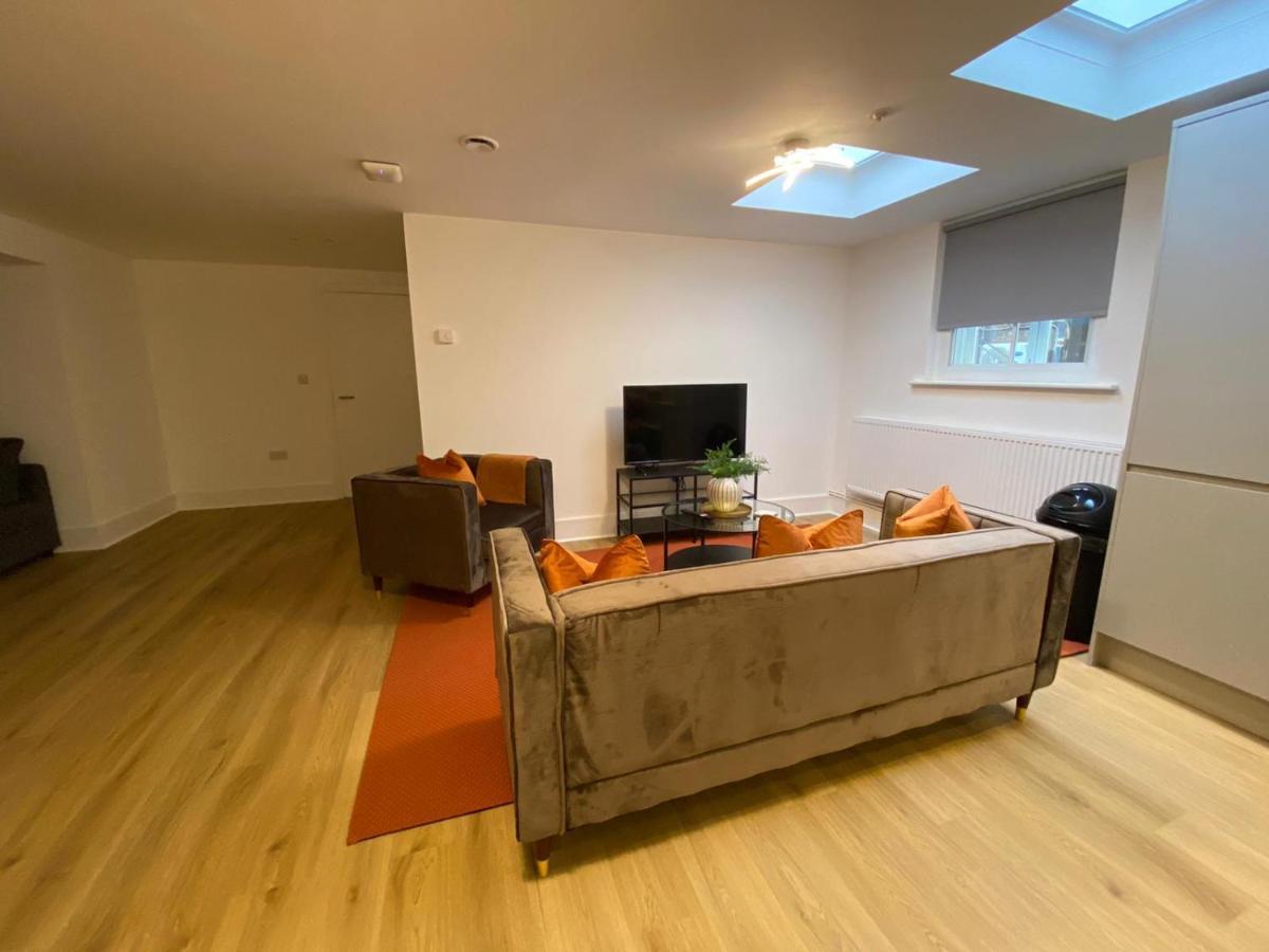 York Riverside Apartments Экстерьер фото