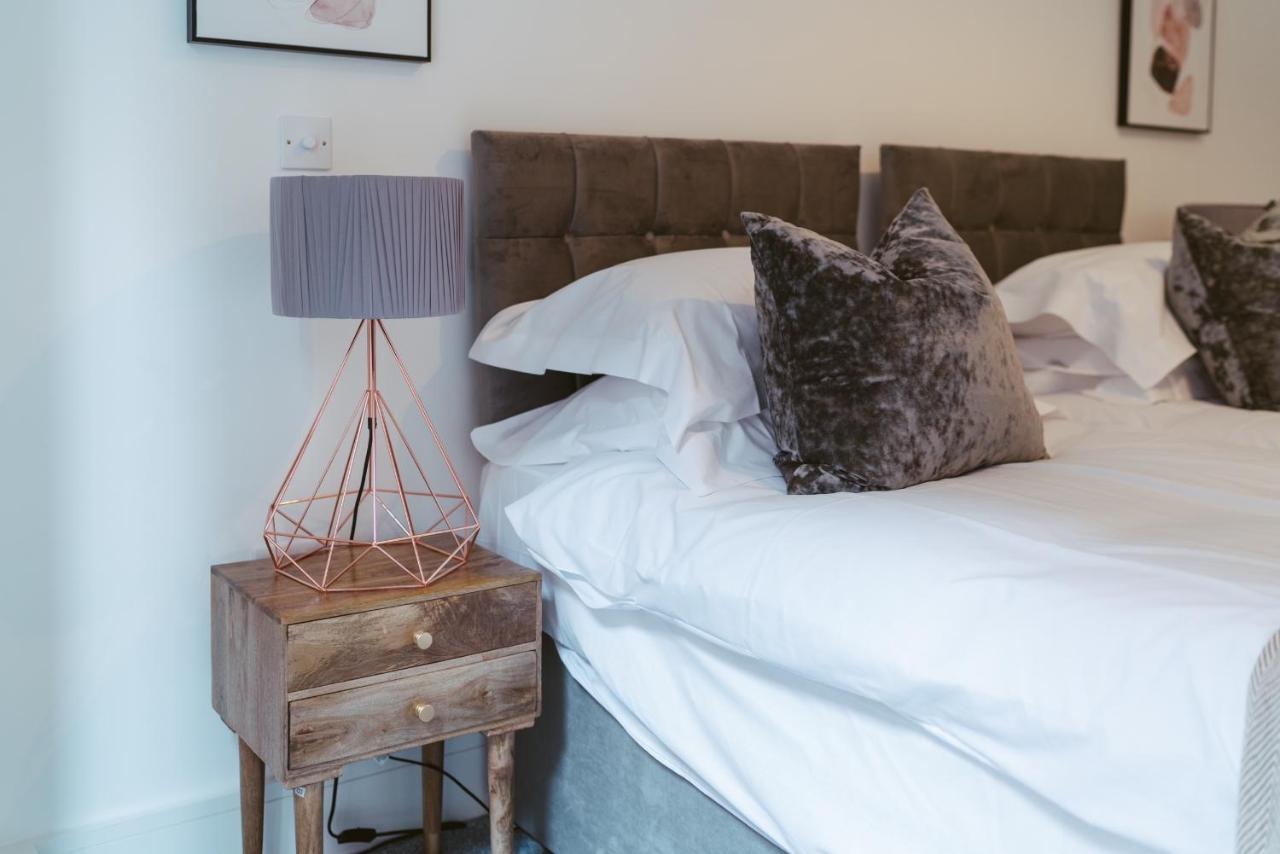 York Riverside Apartments Экстерьер фото