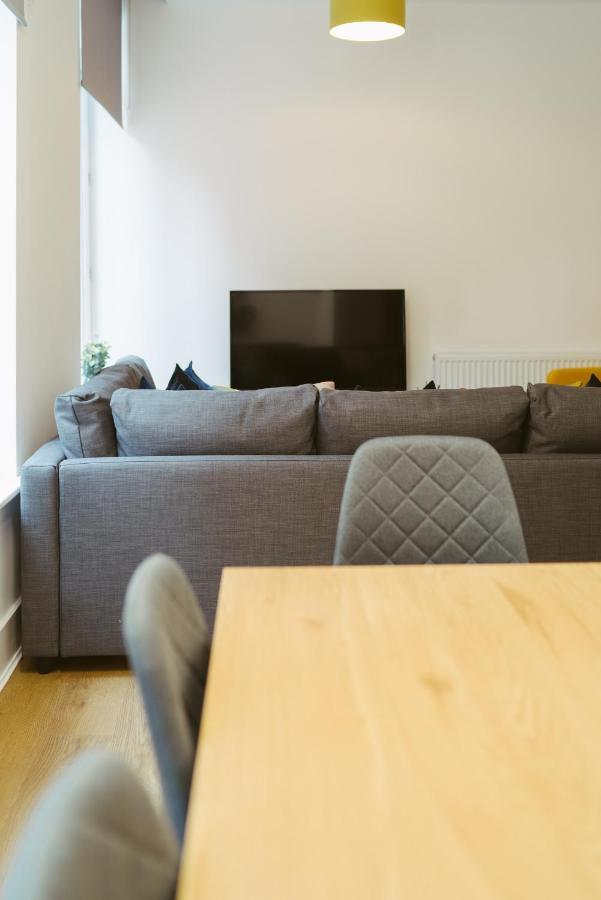 York Riverside Apartments Экстерьер фото